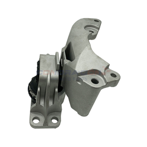 11210-6CT0A ПОДУШКА ДВИГАТЕЛЯ NISSAN 